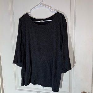 Old Navy / 3/4 flared sleeve top / dark gray / XL